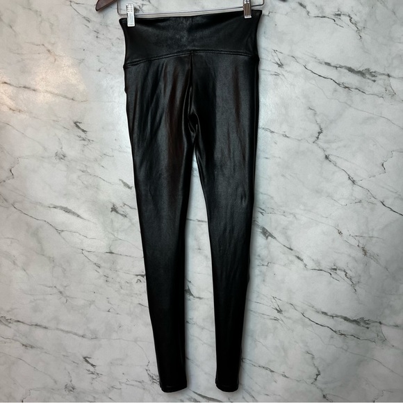 Spanx Vegan Leather Look Leggings Pants Black Medium - Picture 4 of 8